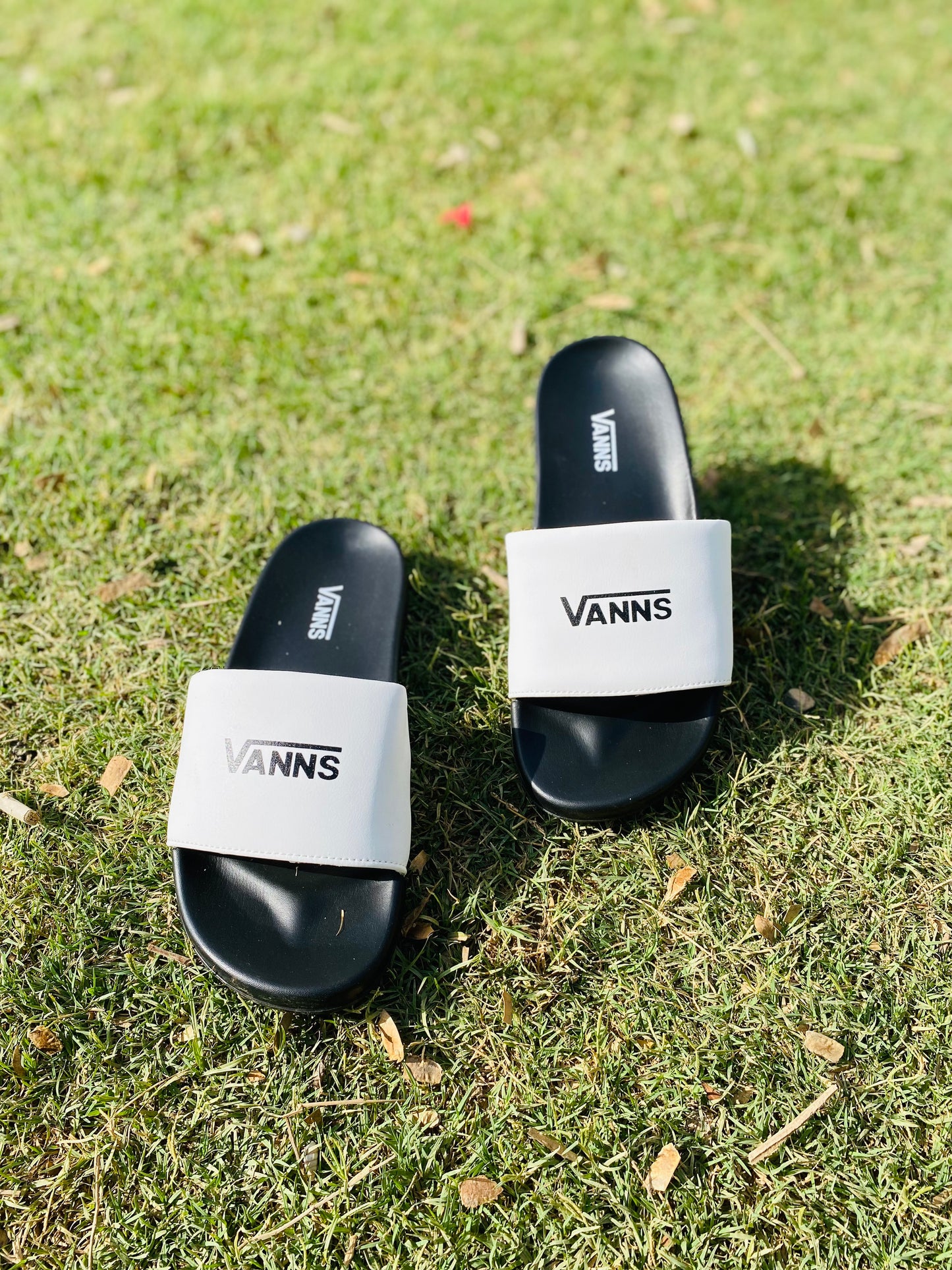 VAN White Soft and comfortable Imported Slipper