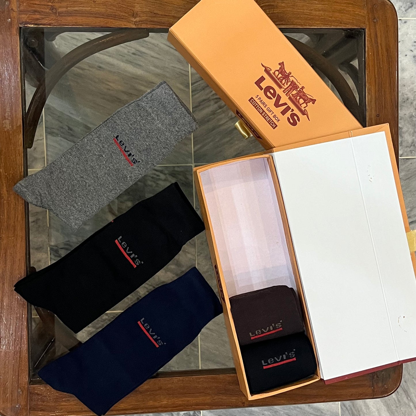 Levis Premium Quality Gift Pack of 5 Socks